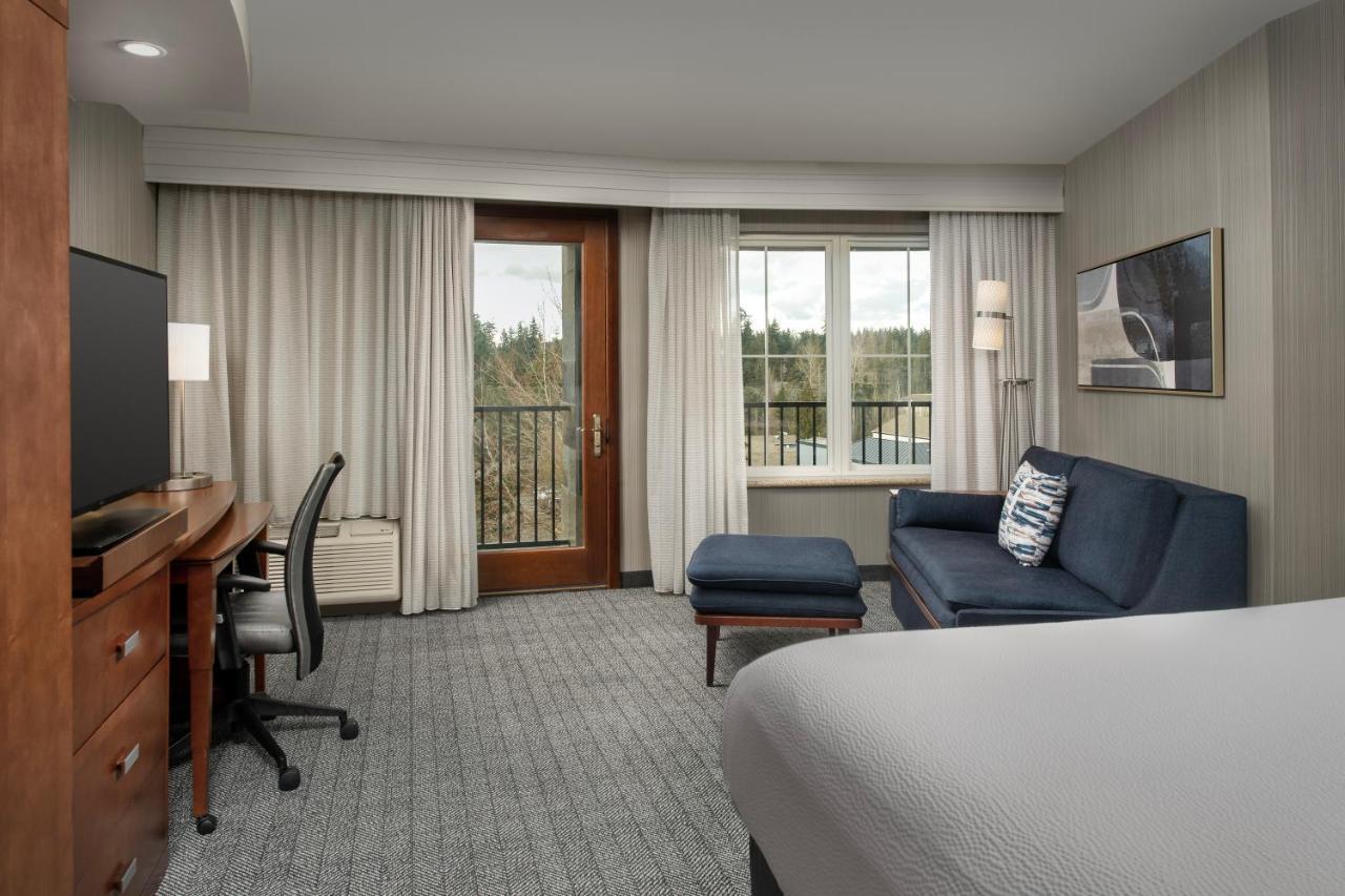 Courtyard By Marriott Seattle Kirkland Hotel Екстериор снимка