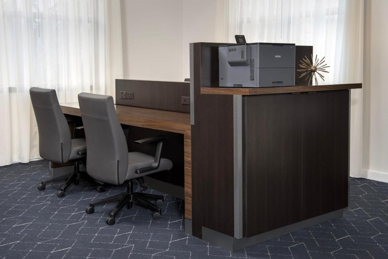 Courtyard By Marriott Seattle Kirkland Hotel Екстериор снимка