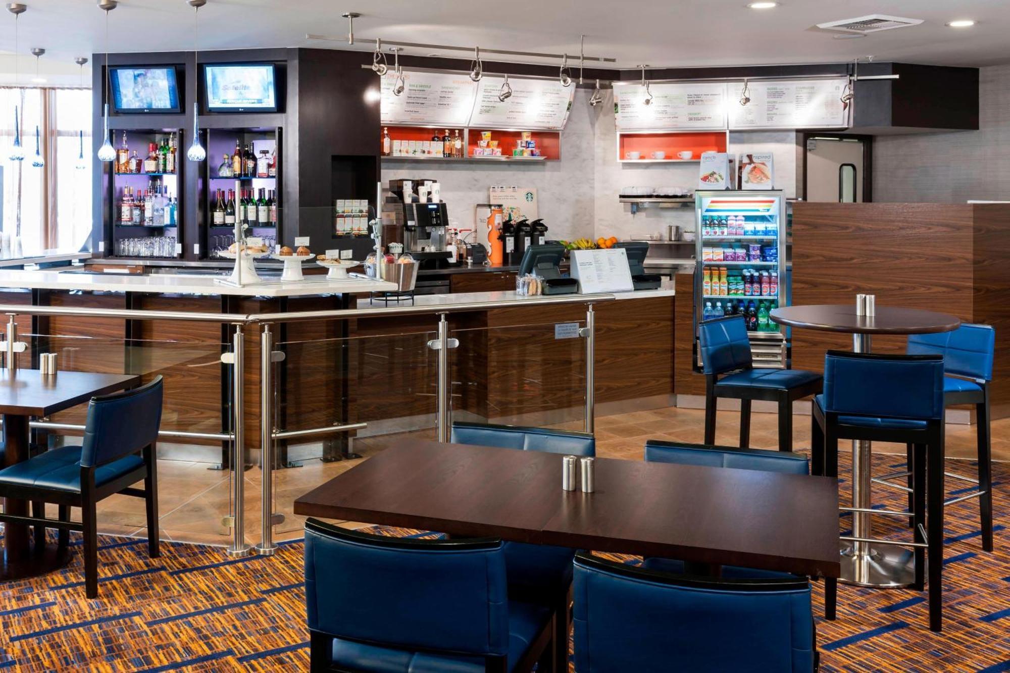 Courtyard By Marriott Seattle Kirkland Hotel Екстериор снимка